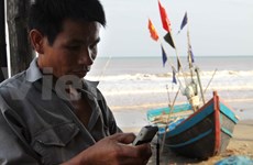 越南移动通信公司提供协助渔民手机套餐服务